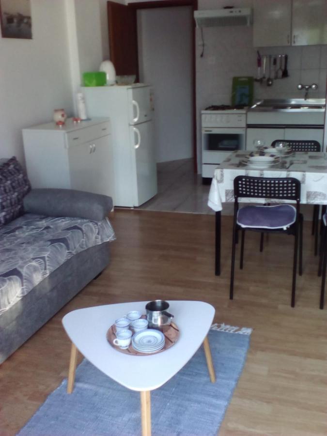 Apartment Meri 2Nd Floor Dramalj Exteriör bild